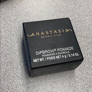 *NEW* Anastasia Beverly Hills Dipbrow Pomade